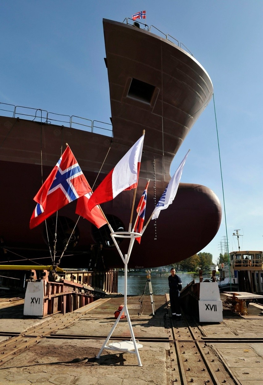 Wodowanie w stoczni Remontowa Shipbuilding (16.09.2014 r.)