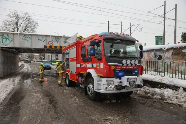 Duzo pracy mieli w sobotę m.in przemyscy strażacy