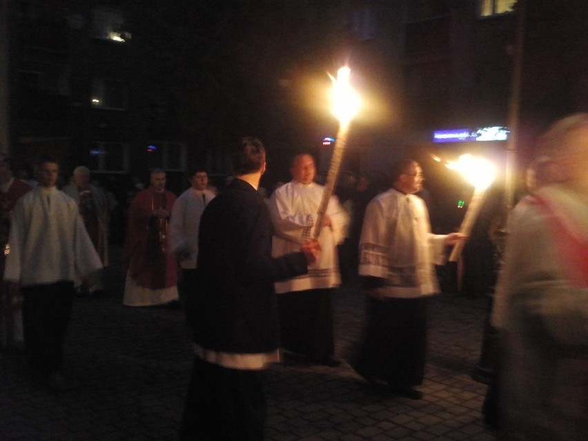 Procesja z pochodniami w Żorach na pamiątkę wielkiego pożaru...