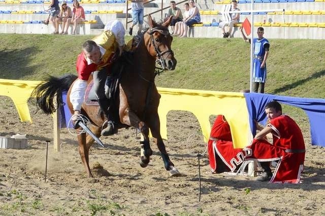 Turniej rycerski w Świeciu nad OsąNa koniu zwycięzca - Krzysztof Cymbał