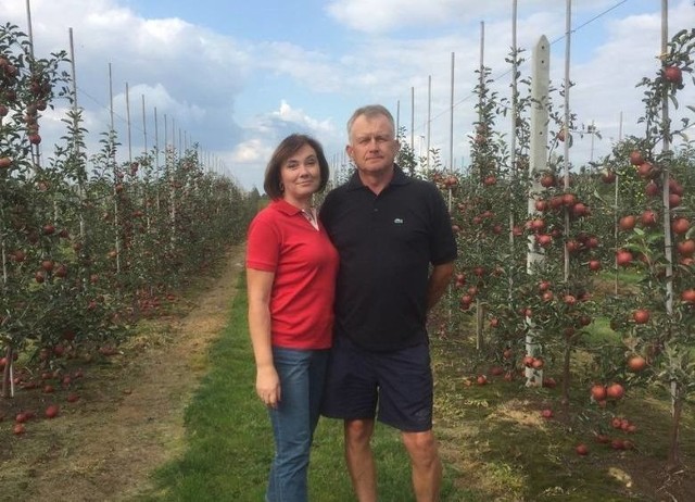 Małgorzata i Wojciech Chmiel w piątek o 10.50 prowadzili w klasyfikacji powiatu sandomierskiego. Koniec głosowania w piątek, 28 września o 21.