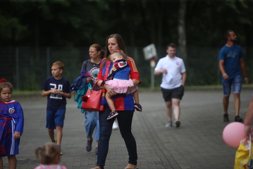 5.07.2021. Kibice na meczu Piast Gliwice - Raków Częstochowa...