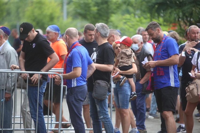 5.07.2021. Kibice na meczu Piast Gliwice - Raków Częstochowa...