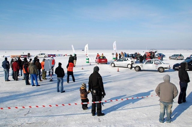 15 i 16 lutego, podczas Winter Open 2014, na zamarzniętej zatoce jeziora Śniardwy w miejscowości Nowe Guty będzie ścigało się 70 kierowców.