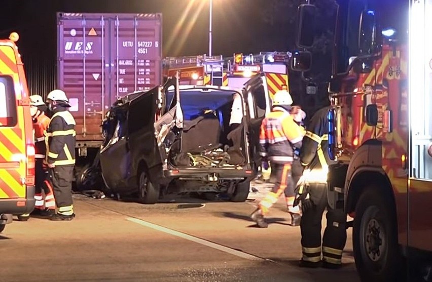 Wypadek polskiego busa w Niemczech. Zginęło pięcioro...