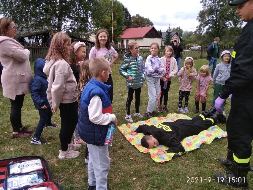 Festyn Rodzinny w Bałkowie w gminie Radków. Nawet fatalna pogoda nie przeszkodziła we wspaniałej zabawie (ZDJĘCIA)