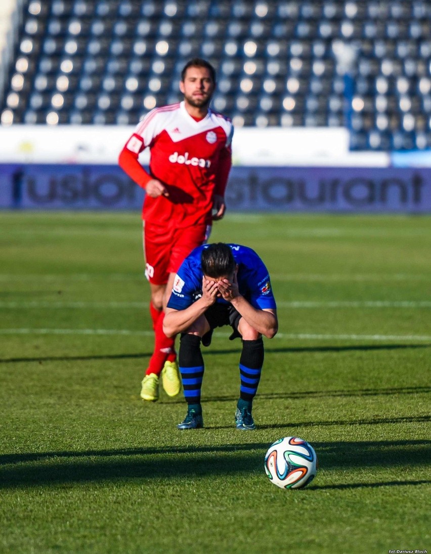 Zimny prysznic na Gdańskiej: Zawisza - Dolcan 0:3!