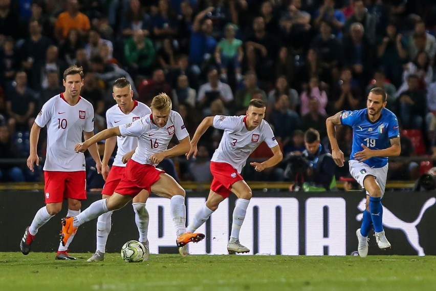 Piękny gol Piotra Zielińskiego w meczu Włochy - Polska