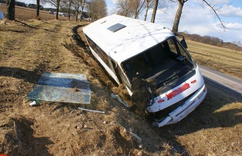 Wypadek autobusu na DK65
Wypadek autobusu na DK65