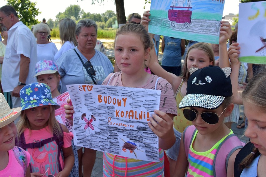 Protest przeciw budowie kopalni w Rybniku na tężni: Świat...