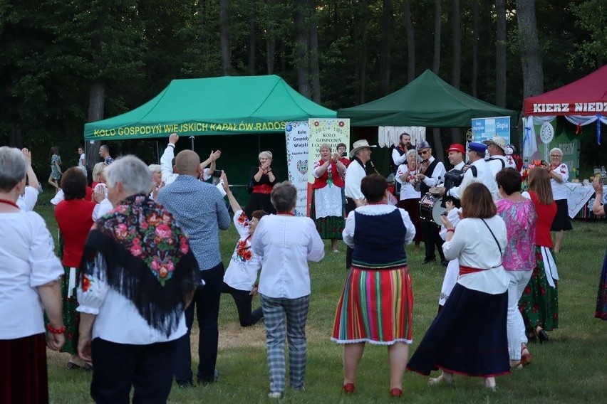 Bitwa regionów, czuli wielkie święto tradycji w dawnej fabryce żelaza w Maleńcu. Zobacz zdjęcia