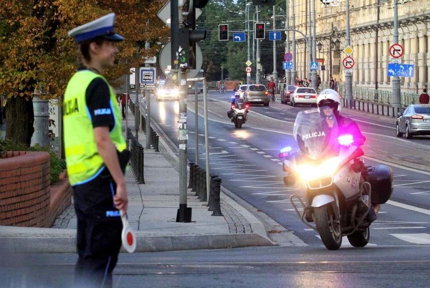 Protest policjantów przechodzi na kolejny etap. Mundurowi...