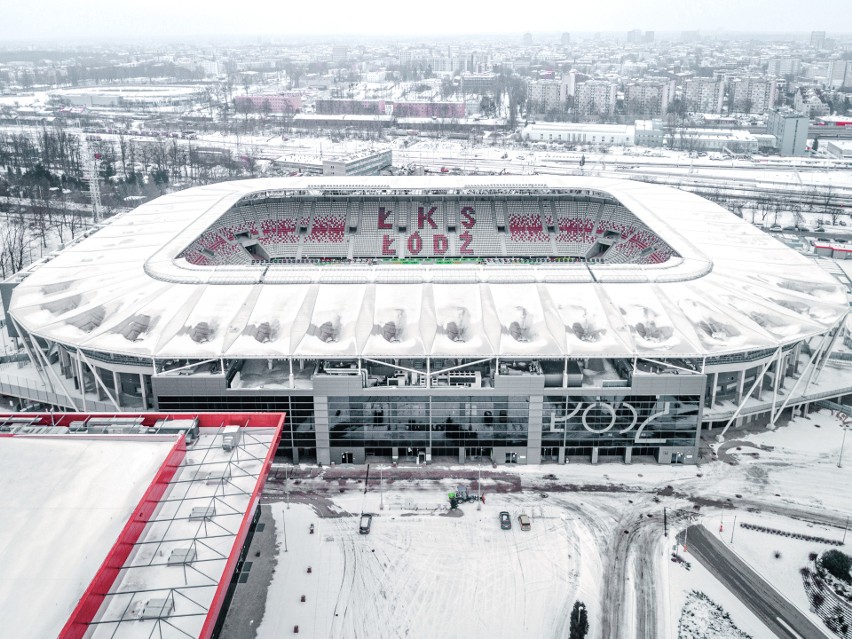 Zobacz, jak w zimowej scenerii wygląda stadion ŁKS. Robi wrażenie. Najnowsze ZDJĘCIA