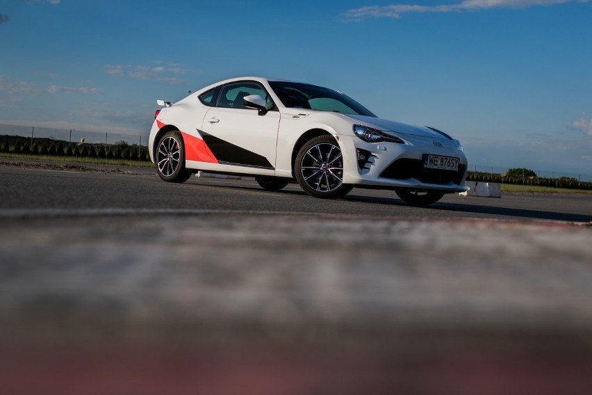 Toyota GT86...