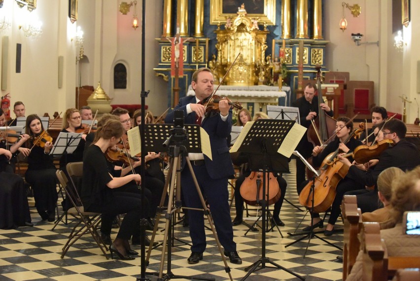 Polish Art Philharmonic zagrała w myślenickim sanktuarium. W maju jeszcze ją usłyszymy w Myślenicach