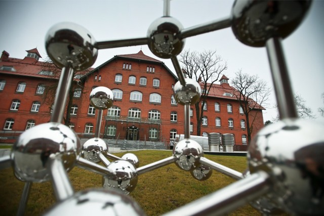 Wrocławskie Centrum Badań  na Praczach Odrzańskich wyposażone jest w najnowocześniejszy sprzęt laboratoryjny