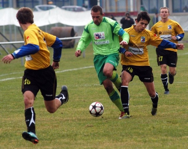 Ireneusz Zarzyka strzelił gola, ale Partyzant tylko zremisował.
