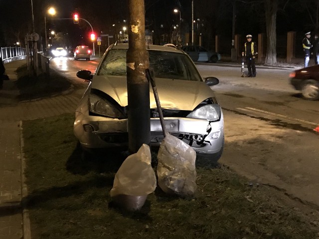 Zderzenie osobówek w Sosnowcu. Było groźnie