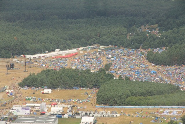 Wojewoda wybrał się nad Woodstock samolotem Wilga