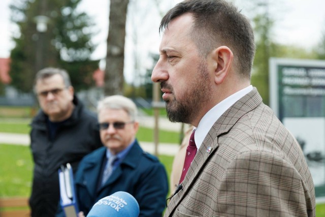 Burmistrz Supraśla Radosław Dobrowolski mówi, że gmina przygotowuje się do referendum