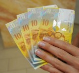 Oszustka bankowa w Łodzi. Próbowała z banku w Łodzi wyłudzić 83 tys. franków szwajcarskich