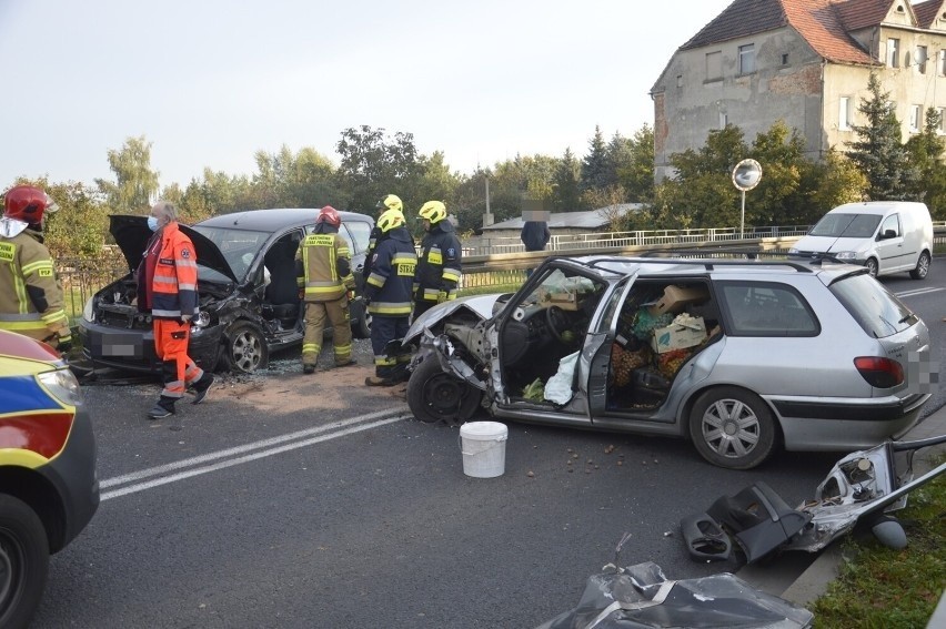 Wypadek na DK12. Droga na wysokości miejscowości Serby jest...