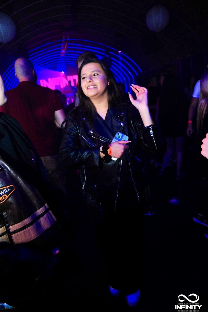 Impreza w Infinity Music Club w Nowy Sączu przyciąga tłumy. Tak się bawił Nowy Sącz w miniony weekend [ZDJĘCIA]