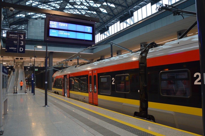 Co dziesiąty pociąg przyjeżdża z opóźnieniem. Intercity najgorzej, ŁKA najlepiej