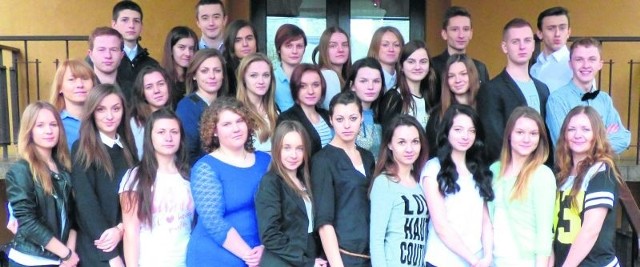 Nasi najsympatyczniejsi. Klasa III C "Skłodowskiej&#8221; - to oni zajęli pierwsze miejsce w kazimierskim plebiscycie maturzystów "Echa Dnia&#8221;.