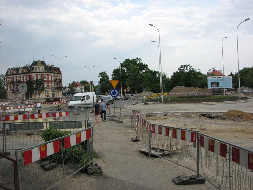 Wrocław: Można już jeździć rondem na Psim Polu 