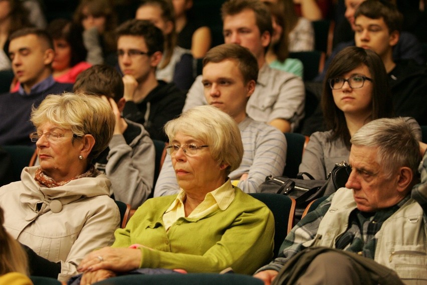 W debacie uczestniczyli Artur Kostiw, student z Ukrainy, dr...