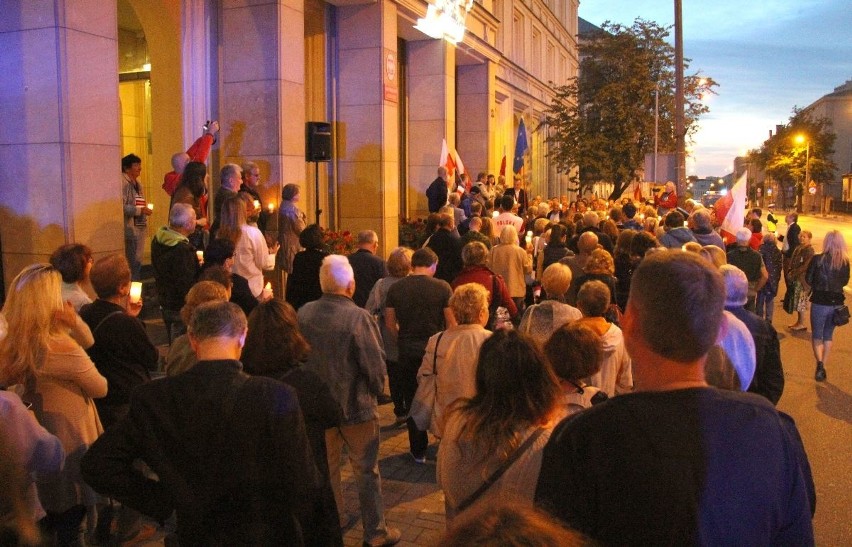  Kolejny protest przed sądem w Kielcach. Było około 300 osób