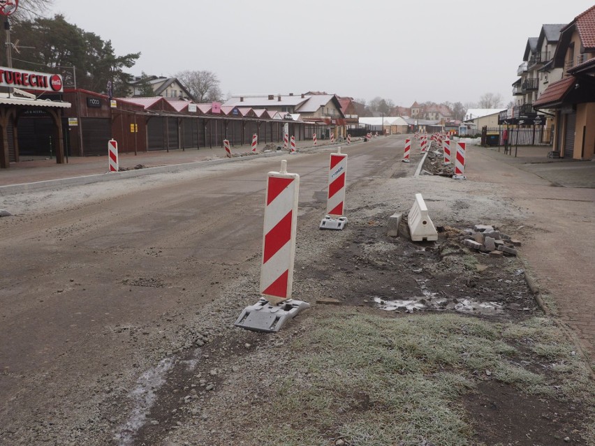 Remont głównej ulicy w Mielnie.