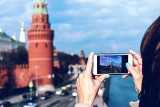 Nowa rządowa aplikacja mobilna na wakacje 2023. Dzięki Monument App znajdziesz ciekawe zabytki w okolicy