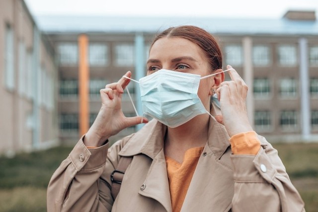 - W połowie maja zniesiony zostanie stan epidemii - zapowiedział Adam Niedzielski, minister zdrowia.