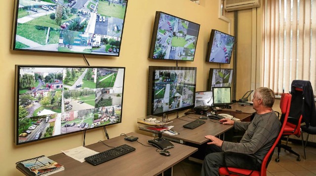 W Krakowie brakuje głównego centrum monitoringu z podglądem na dużą liczbę kamer. Nie wiadomo, kiedy powstanie