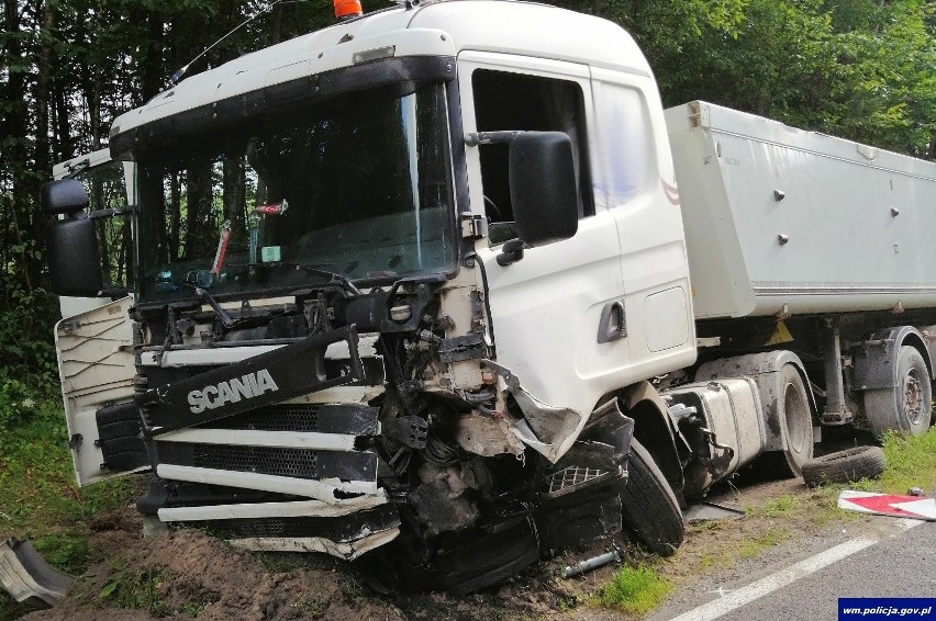 Miejsce zdarzenia drogowego w powiecie olsztyńskim