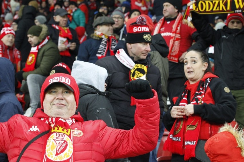 Kibice na meczu Widzew Wisła. Świetny mecz i świetna atmosfera na trybunach 