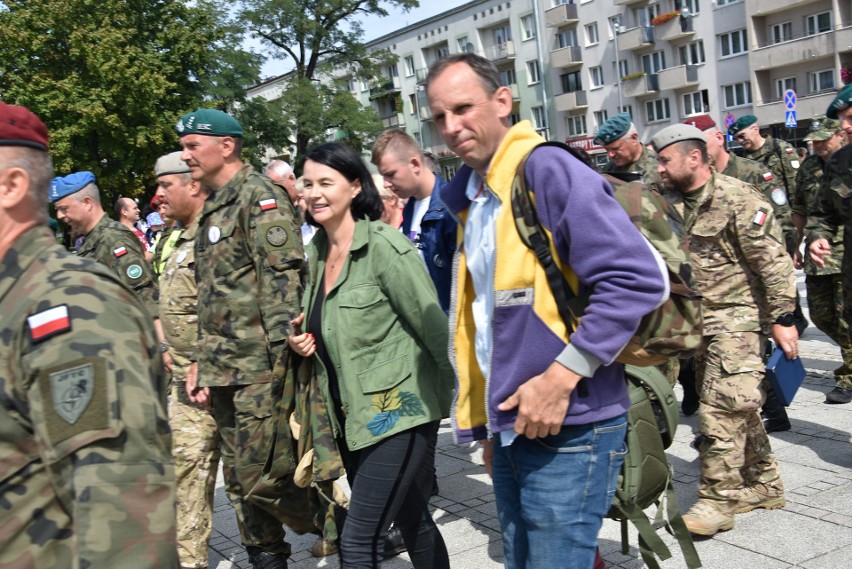 Pielgrzymka wojska i służb mundurowych  na Jasną Górę ZDJĘCIA