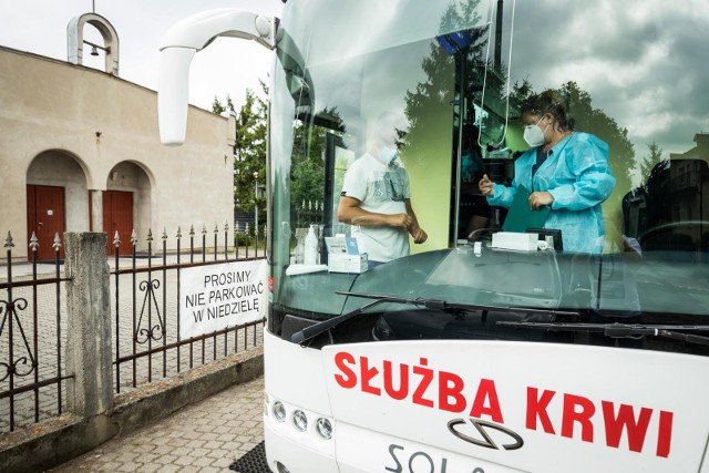 Cykliczna zbiórka krwi "Podaruj choremu kropelkę życia", którą organizuje parafia Bożego Ciała w Bydgoszczy, ma piękną tradycję. Po raz pierwszy odbyła się w 2002 roku.