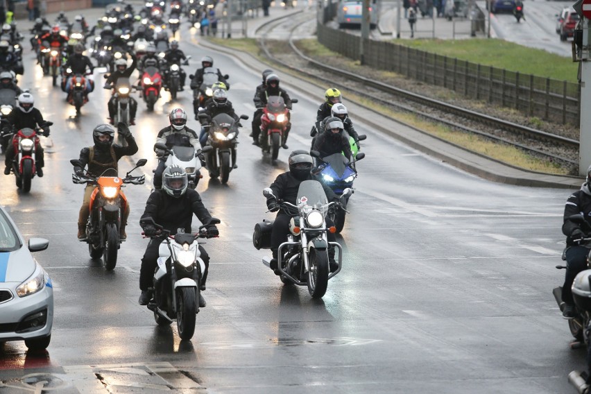 Wrocław: Ryk silników w mieście. Motocykliści otworzyli sezon