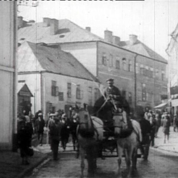 Kadr z filmu "A Pictorial View of Kolbuszowa".