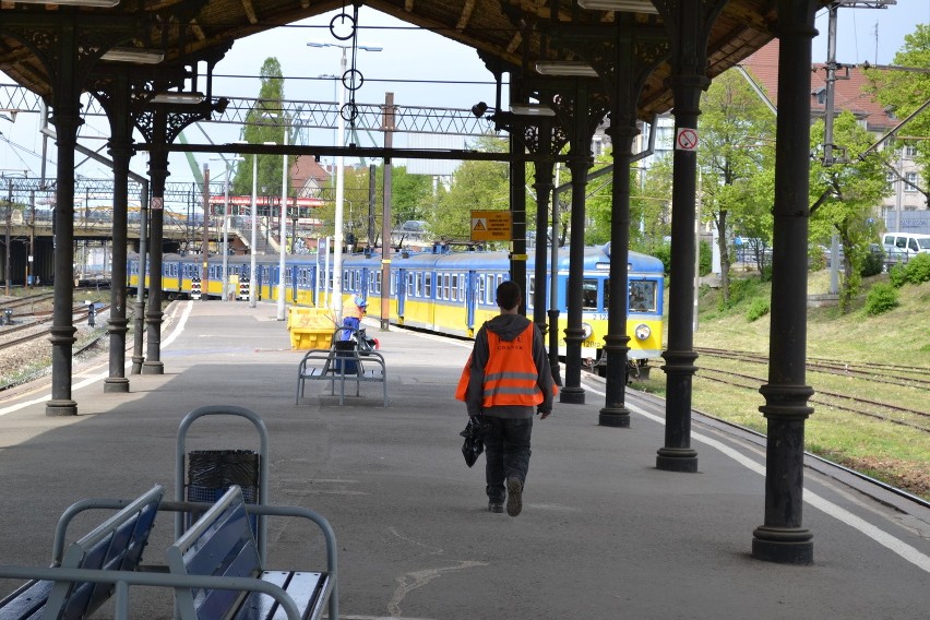 Gdańsk: Zwłoki mężczyzny przy stacji kolejowej Gdańsk Główny