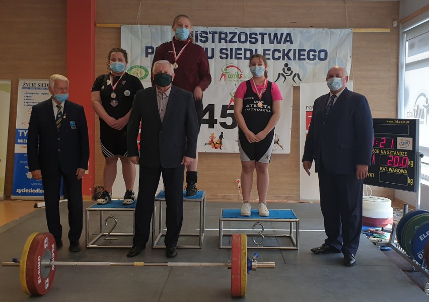 Otwarte Mistrzostwa Powiatu Siedleckiego do lat 20. Startowało pięcioro zawodników UKS ATLETA z Ostrołęki