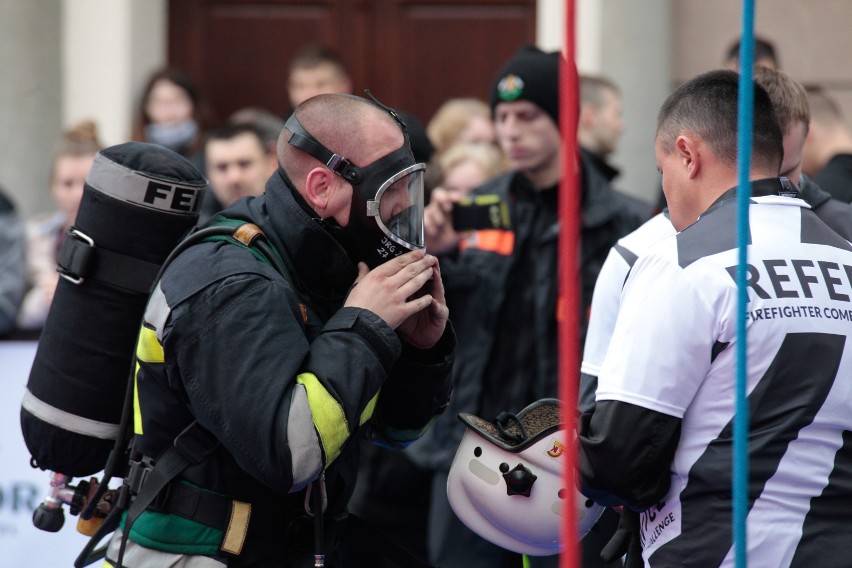 Firefighter Combat Challenge w Opolu. Są strażacy z całej...