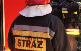 Pożar domu w Starachowicach. Mężczyzna pod opieką załogi karetki 