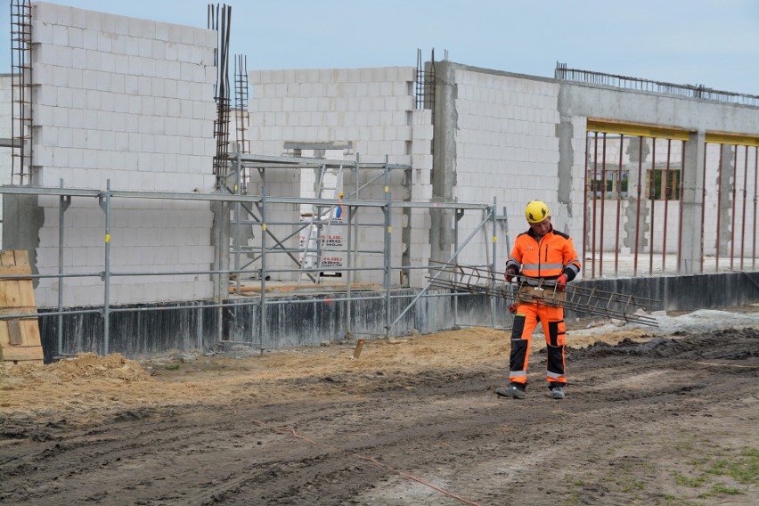 Prace na budowie przedszkola na ul. Targowej w Sępólnie idą...