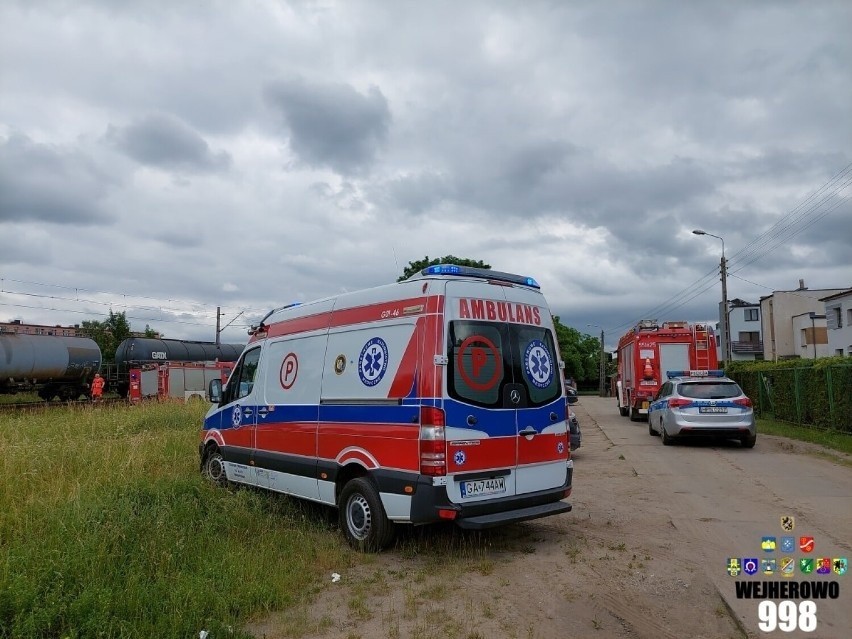 Śmiertelny wypadek na torach w pobliżu stacji SKM Wejherowo-Nanice. Utrudnienia w ruchu kolejowym na trasie Gdańsk - Lębork | ZDJĘCIA