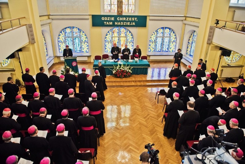 1050. rocznica chrztu Polski: Konferencja Episkopatu Polski...