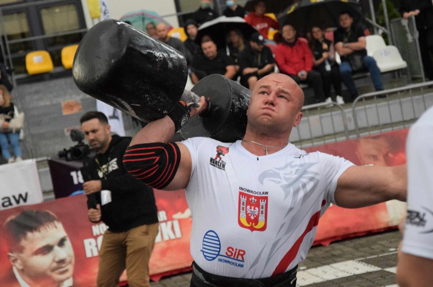 W Inowrocławiu odbyły się Mistrzostwa Polski Strongman. O...